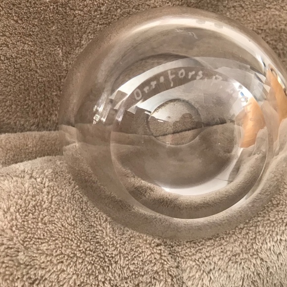 Vintage Orrefors Etched Lady / Girl w Birds Swedish Crystal Vase Signed Mint New - Picture 9 of 11